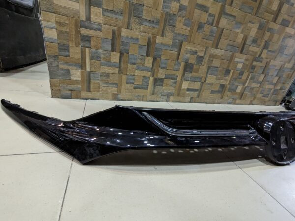 Changan Oshan X7 Front Upper Grill 2023-24 - Image 2